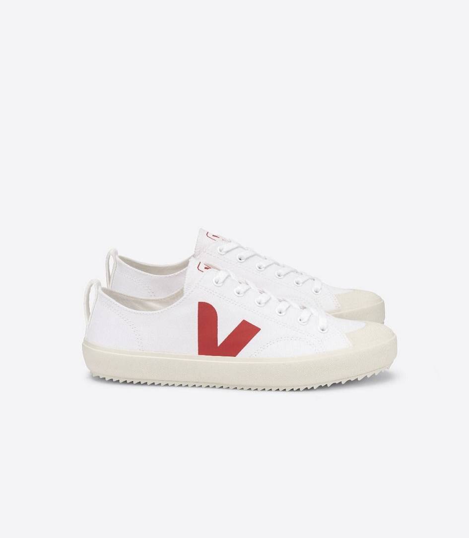 Veja Nova Canvas Men\'s Trainers White Pekin | YTW920136