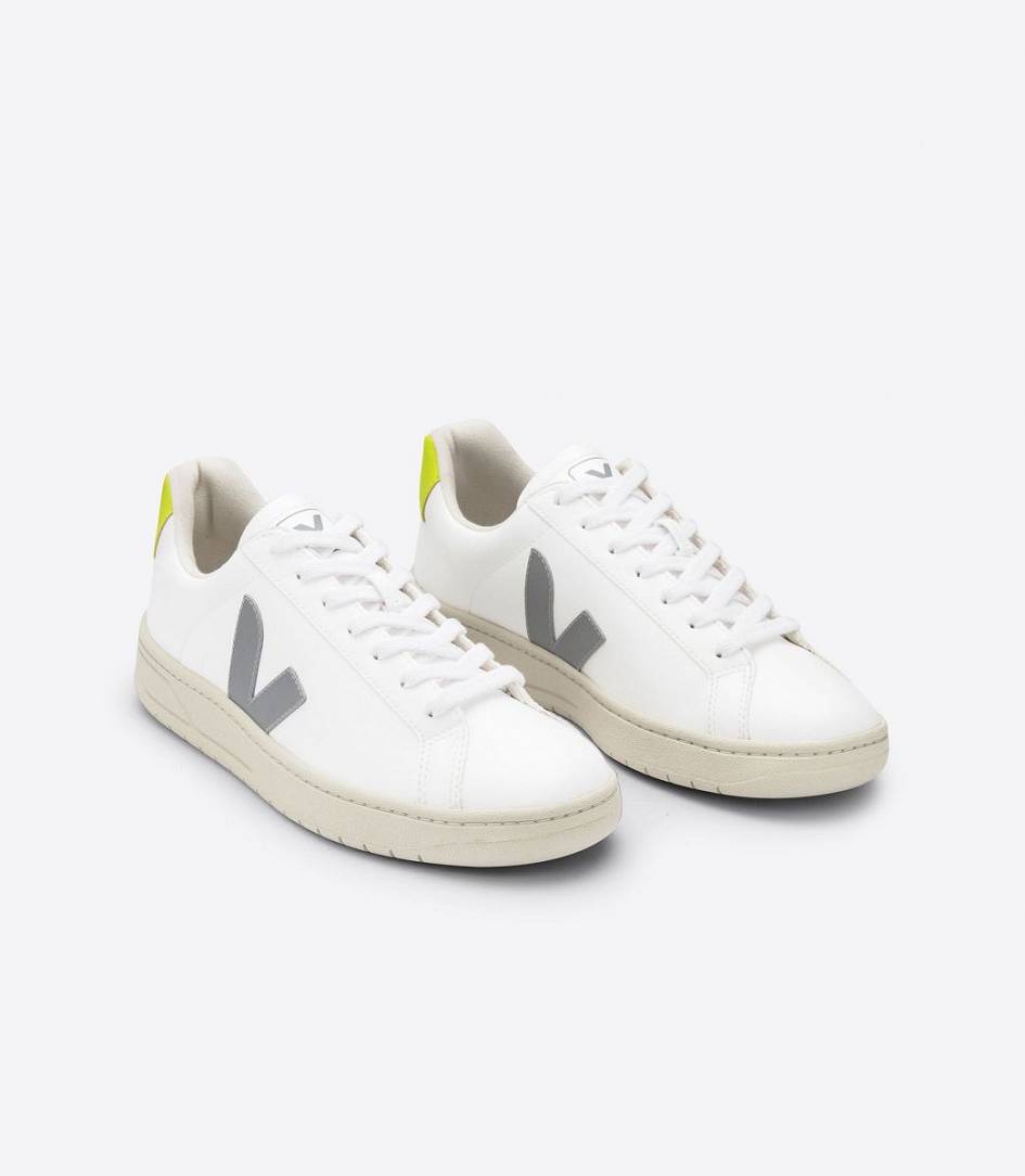 Veja Urca Cwl Men's Sneakers White Oxford Grey Jaune Fluo | PGE684950